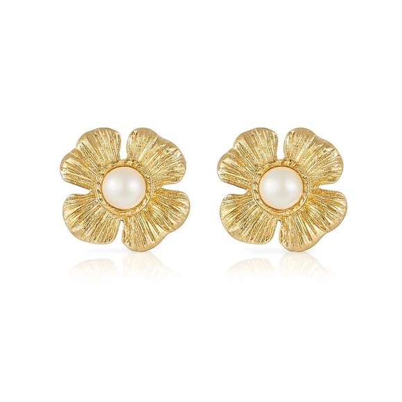 Anthropologie Jewelry - ⚜️Gold Flower Stud Earrings